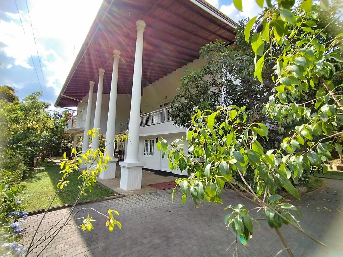 Bed & Breakfast Boztreve Home Kandy