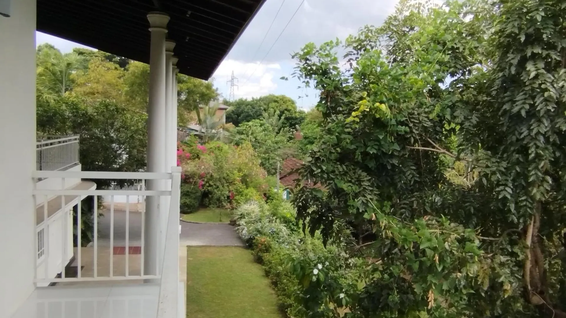 Boztreve Home Kandy Bed & Breakfast